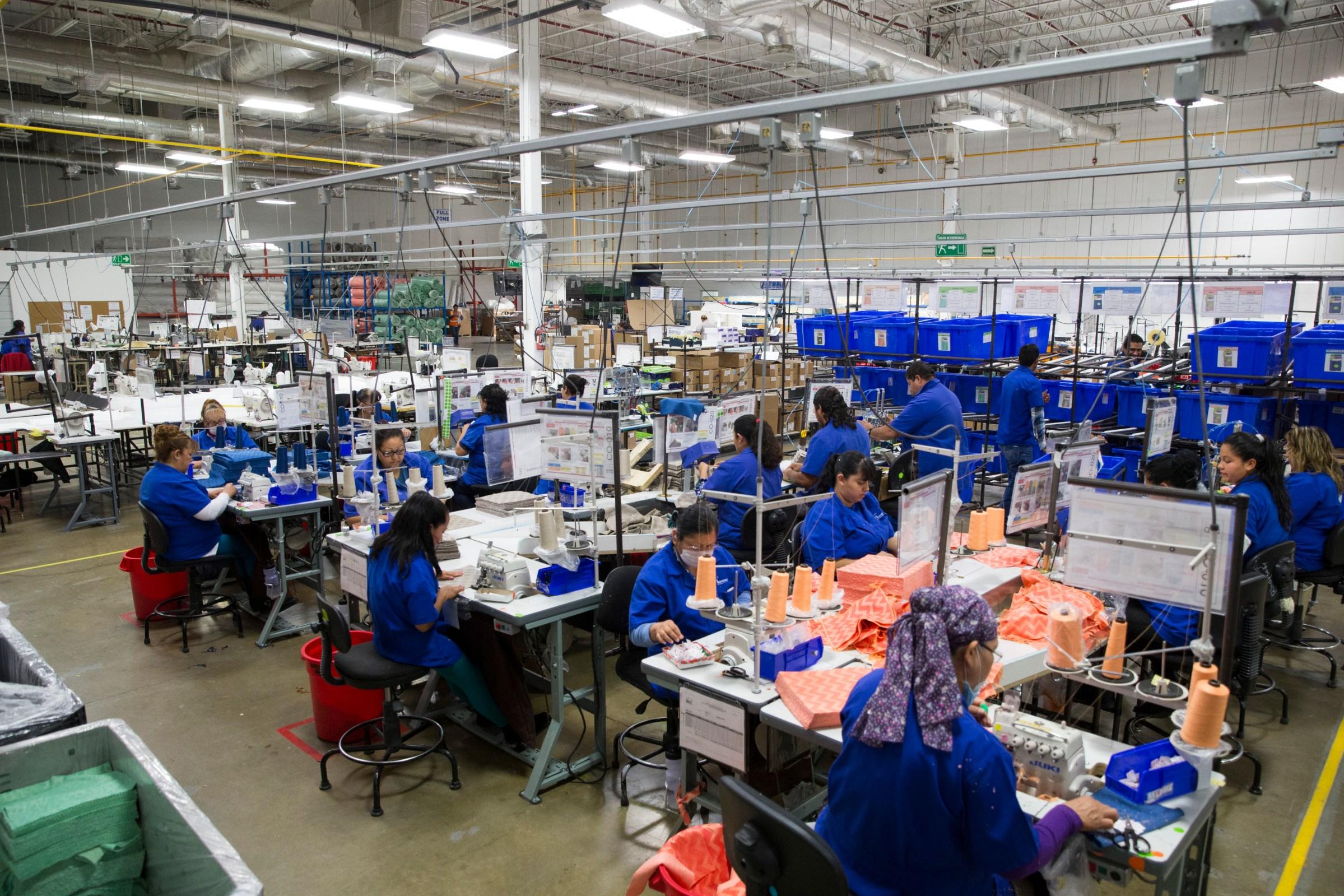 US Mexico trade deal: Trump's trade deal is better for workers ...