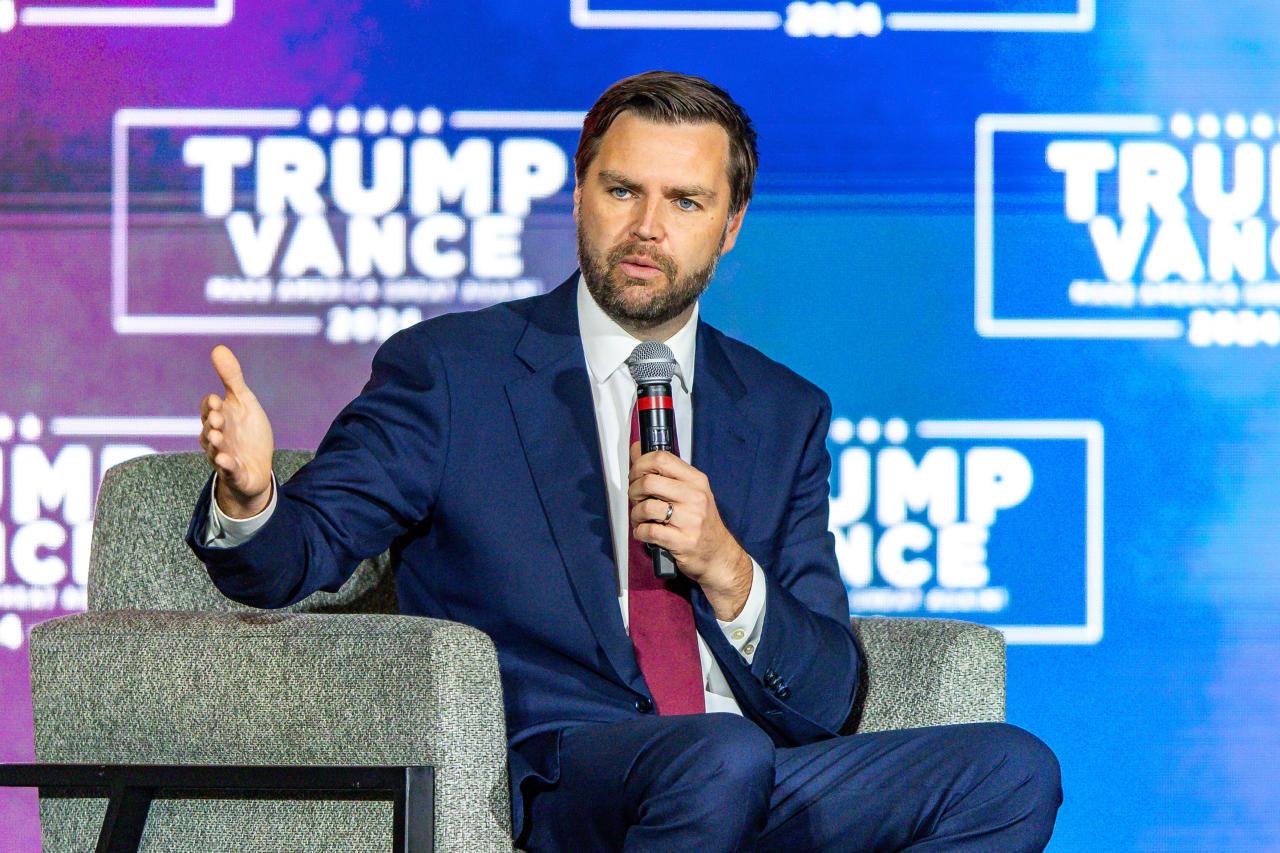 How JD Vance Wins the Vice-Presidential <b>Debate</b> With Tim Walz - WSJ