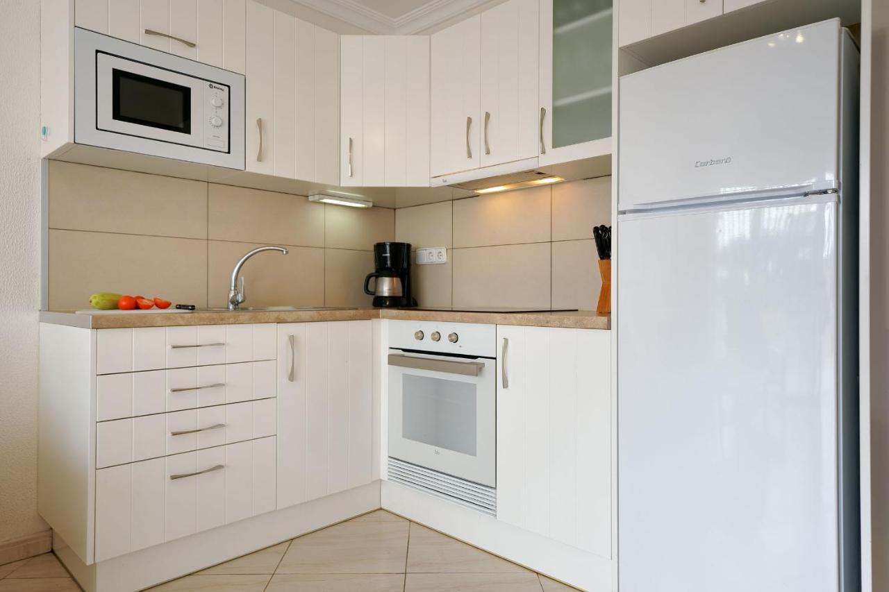 Appartement met Uitzicht op het Zwembad