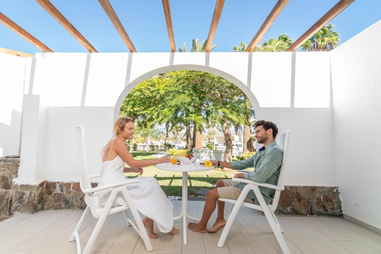 Suite vista jardín 1 adulto 1 niño