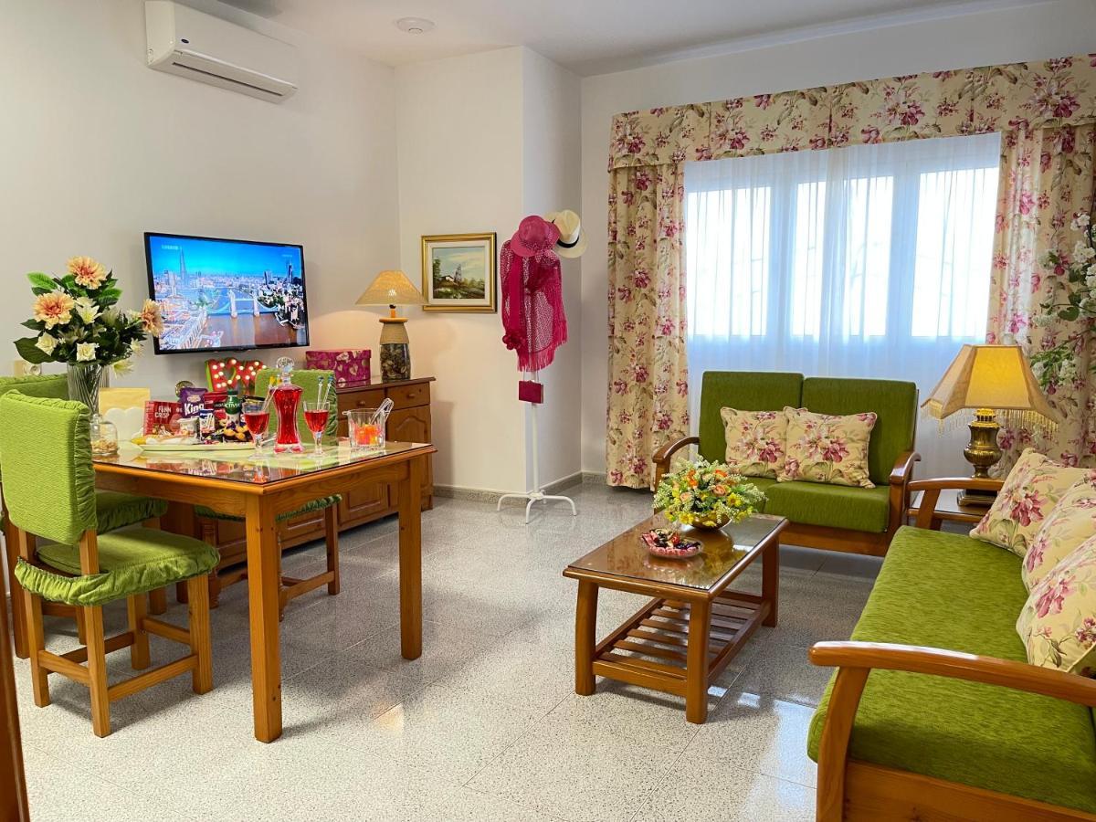 Superior One-Bedroom Apartment