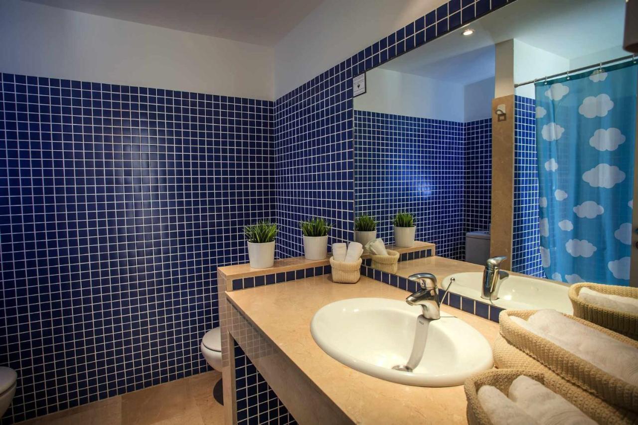 Three-Bedroom Villa with Private Pool,1190046880:JPEG