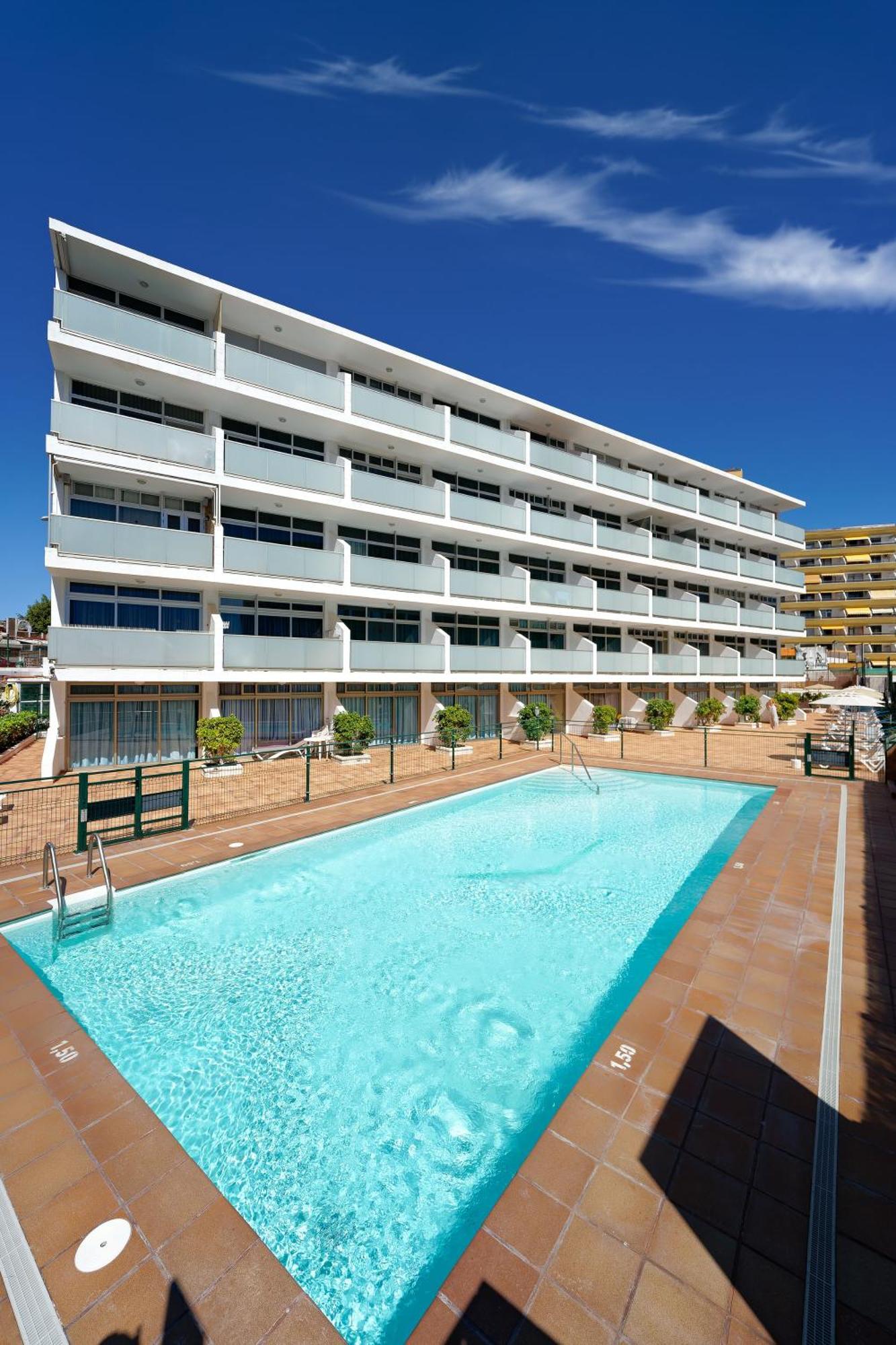 One Bedroom Apartment Pool View