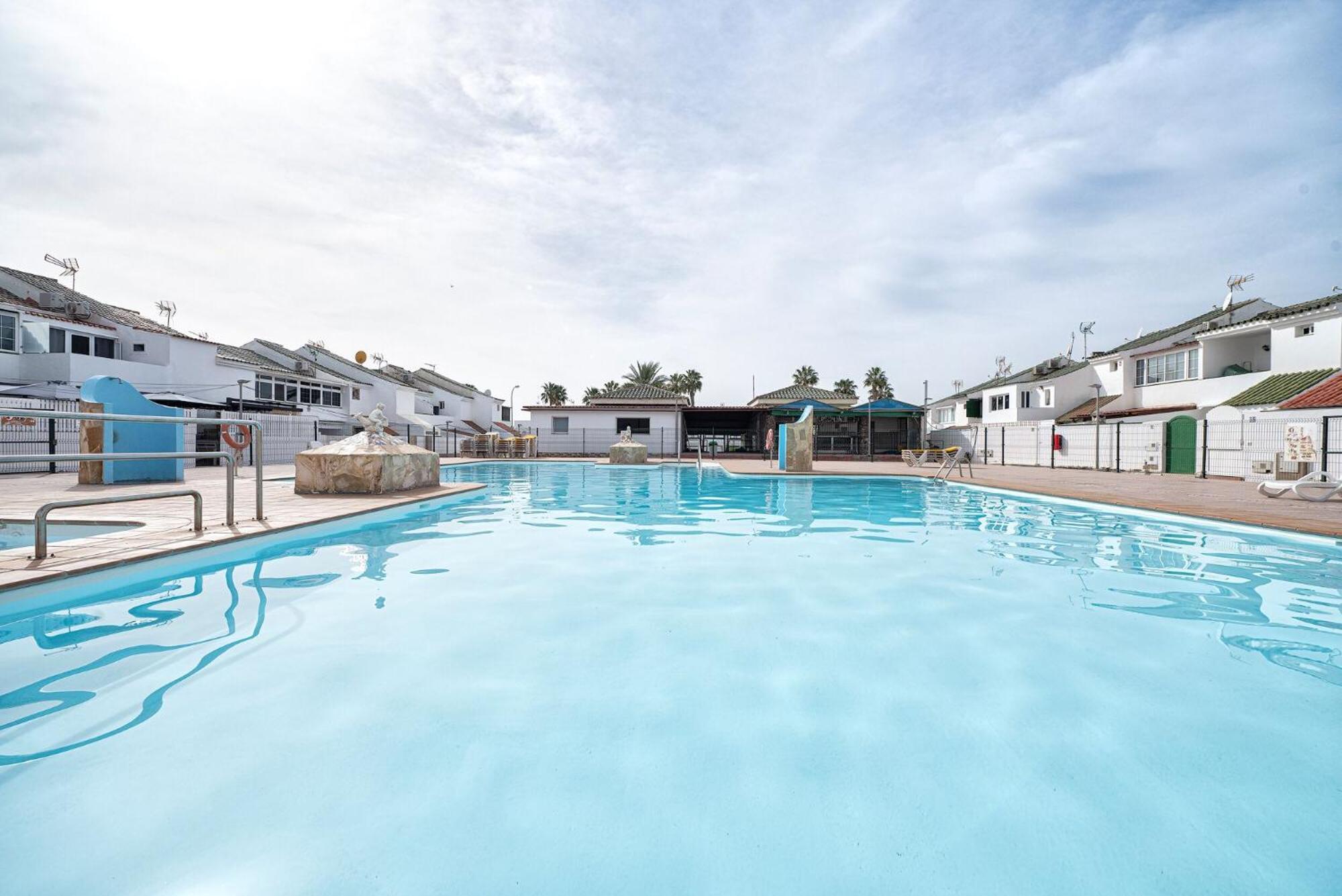 Two-Bedroom Townhouse,1499877967:JPEG