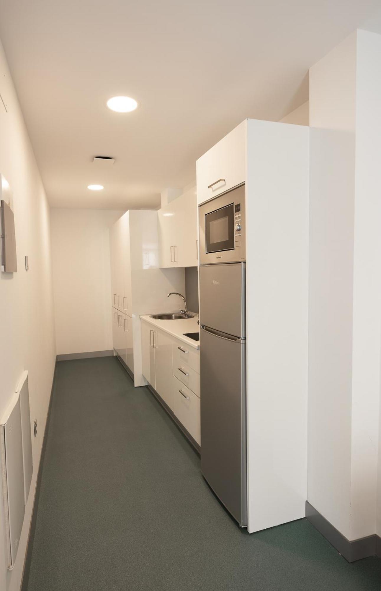 Standard Apartment Twin Beds