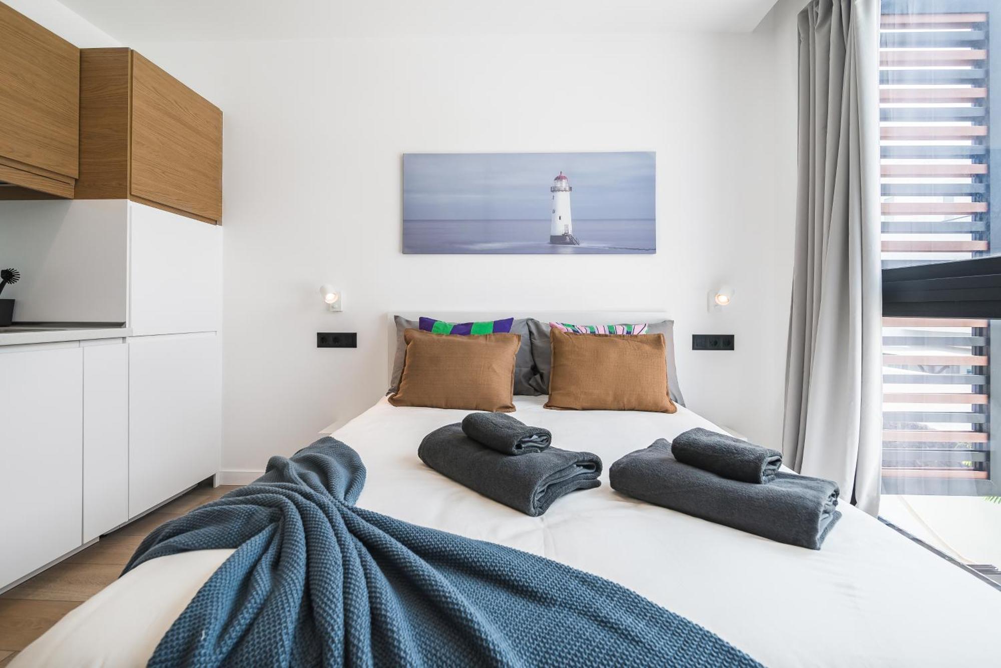 Double Room Private Bathroom