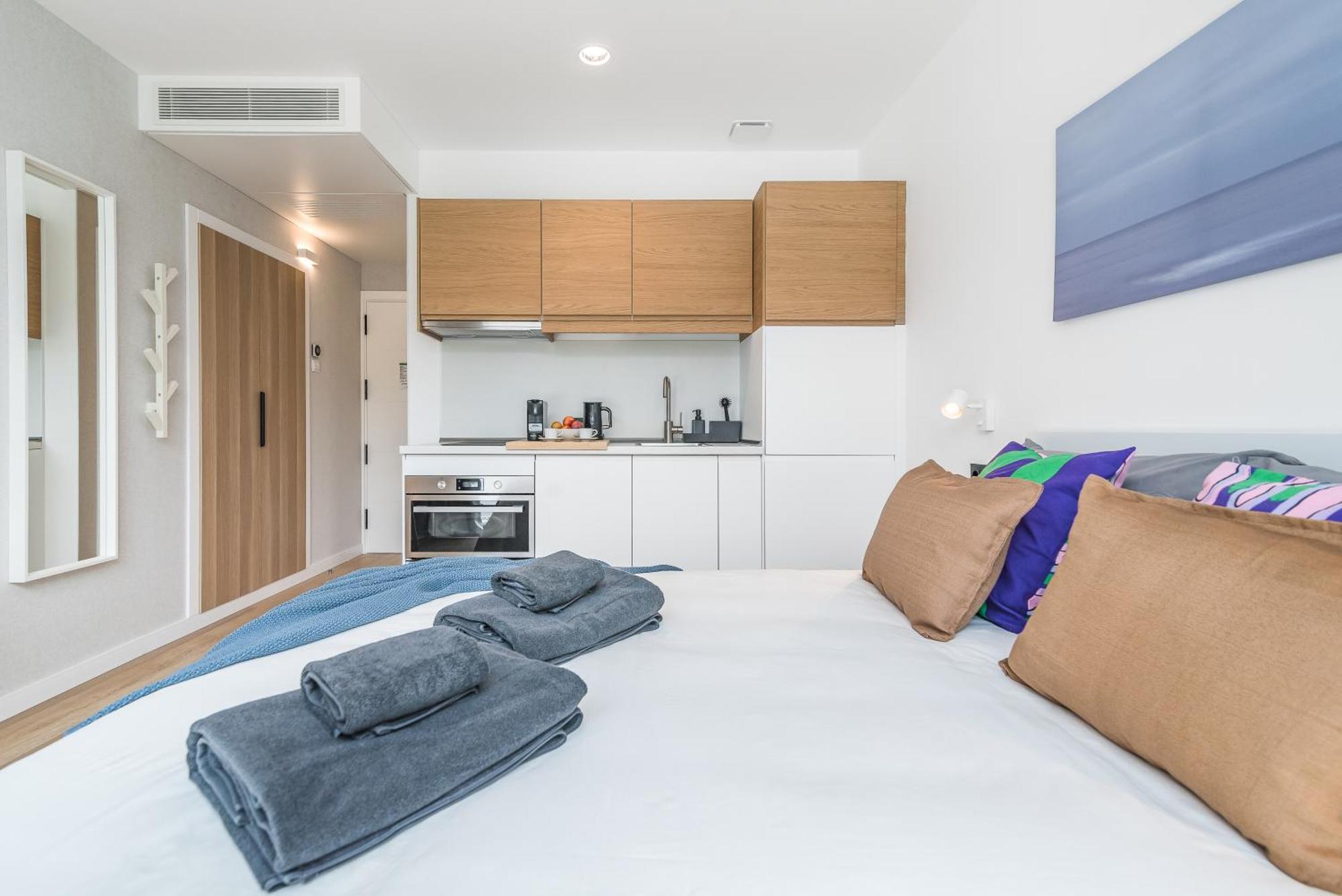 Double Room Private Bathroom