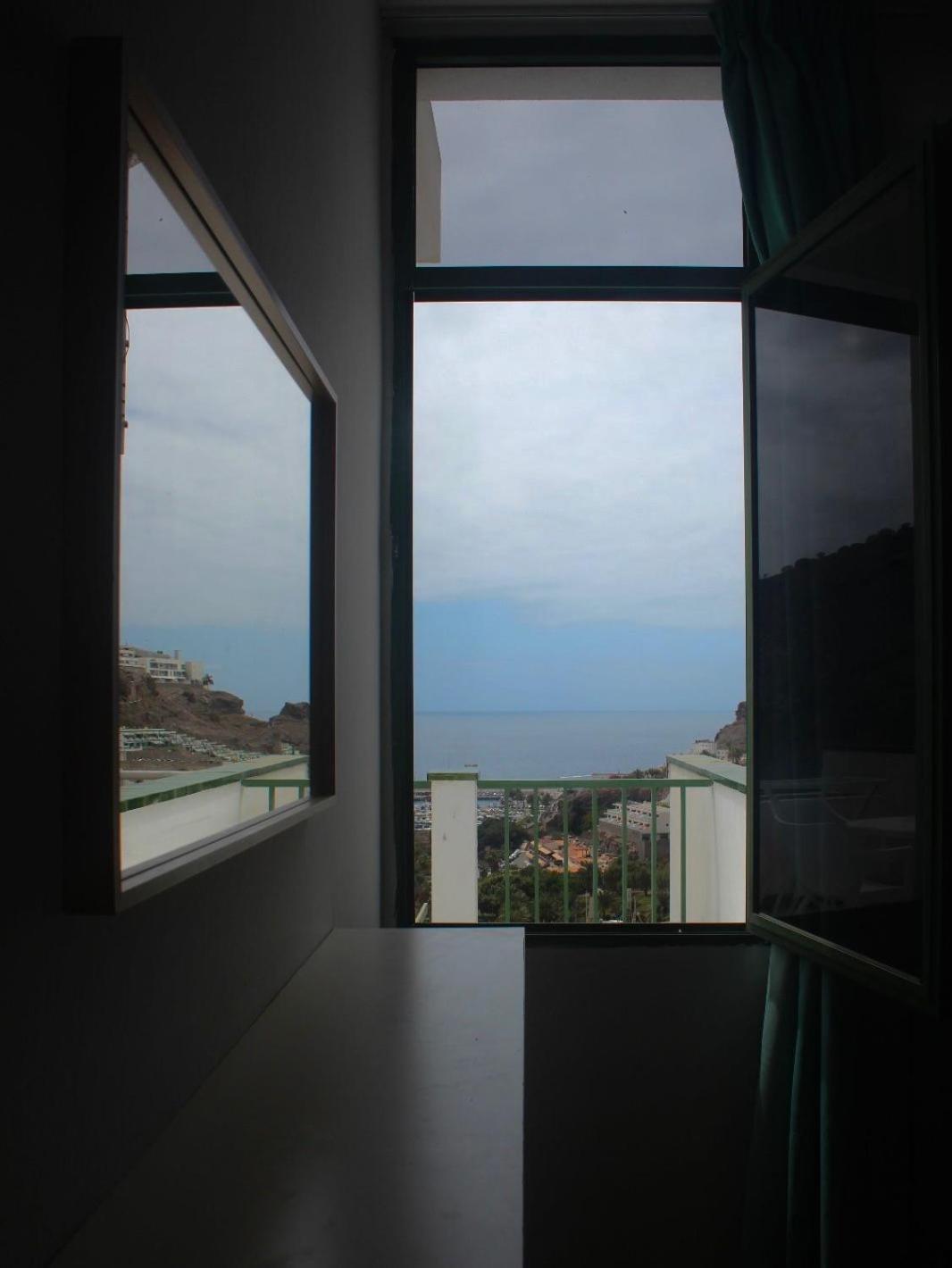 Apartment Pool View