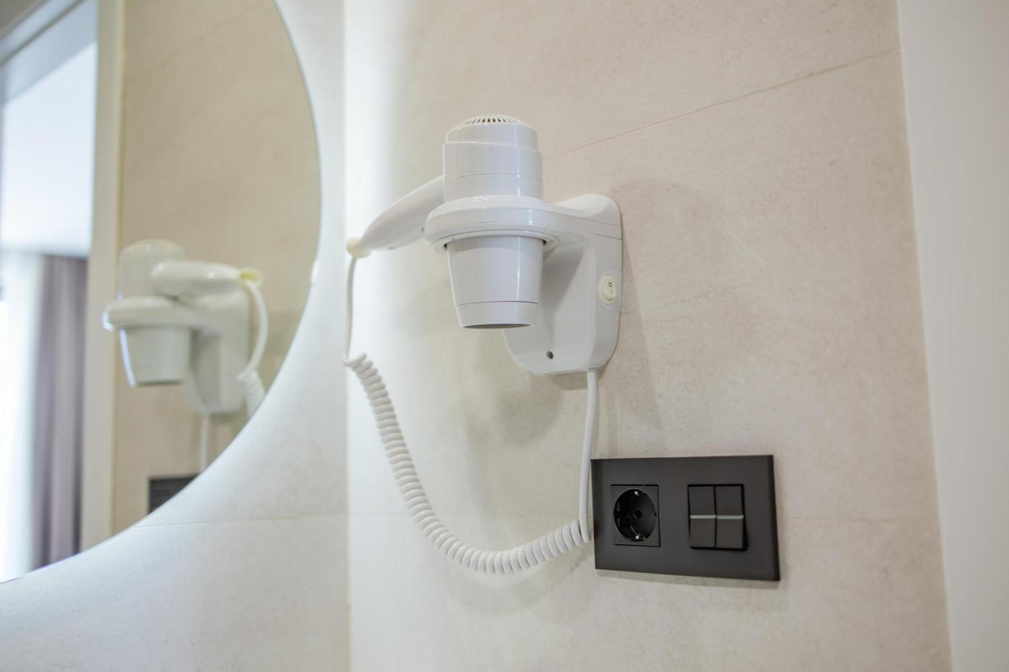 Premium Studiowith  Balcony  - Sea View,1690952222:JPEG