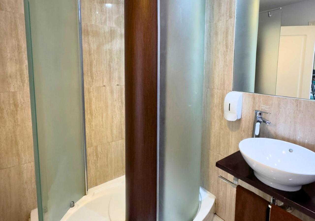 Two-Bedroom Apartment Sea View,1698148992:JPEG