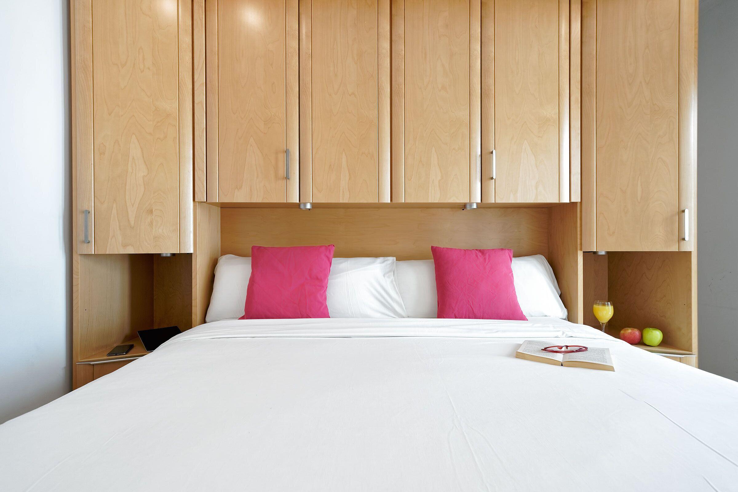 Superior One-Bedroom Apartment Sea View