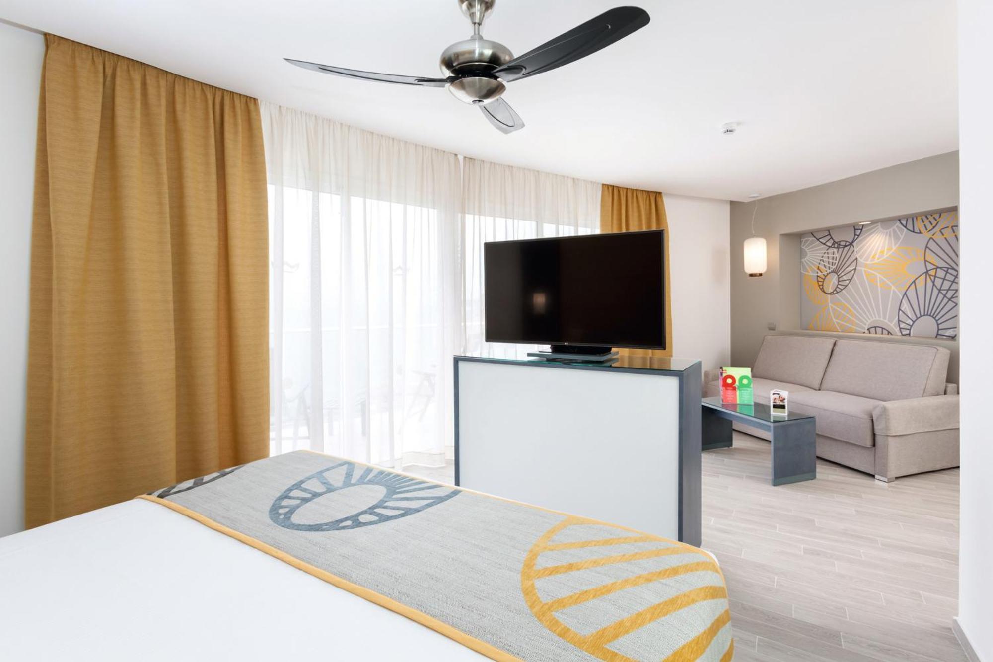 Junior Suite with Sea View