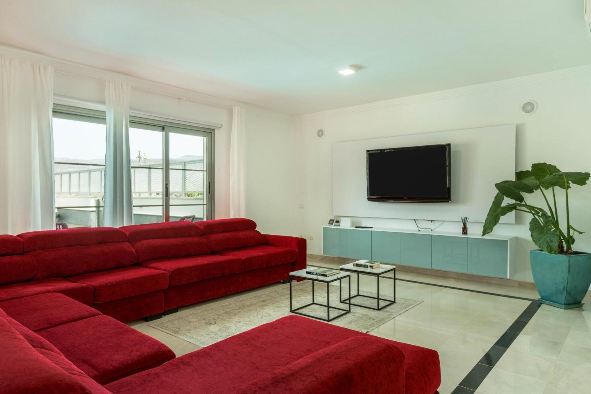 Three-Bedroom Premium Apartment with Balcony