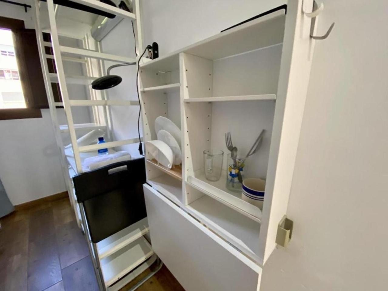 Single Room Private Bathroom