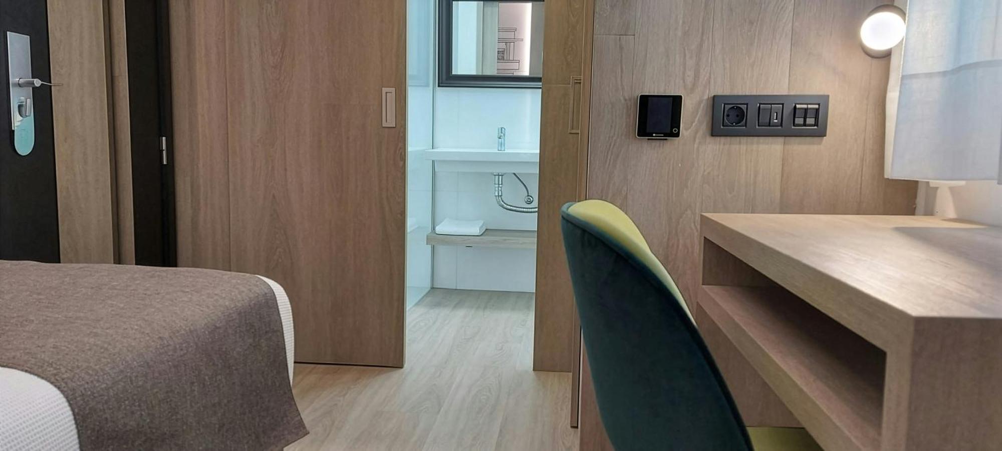 Single Room