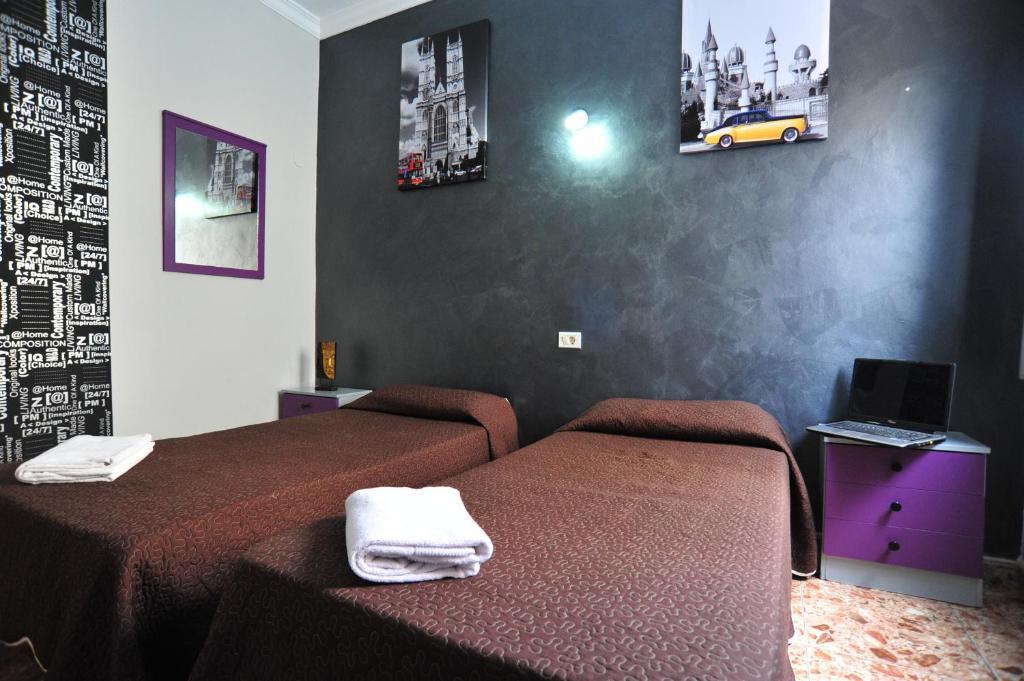 Twin Room with Balcony