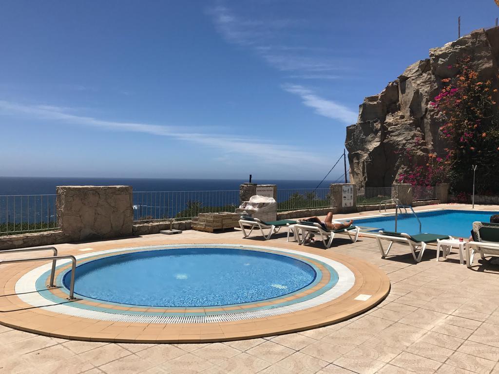 Two-Bedrooms Apartment with Sea View,394605582:JPEG