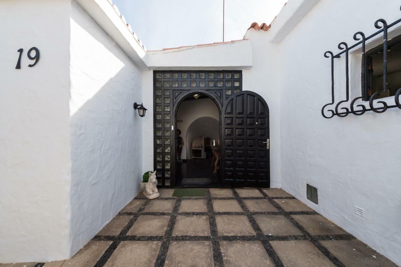 Villa - Beach Front,852840542:JPEG