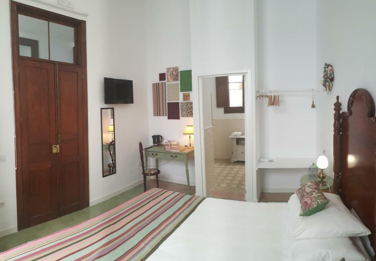 Superior Deluxe Double or Twin Room,859781972:JPEG