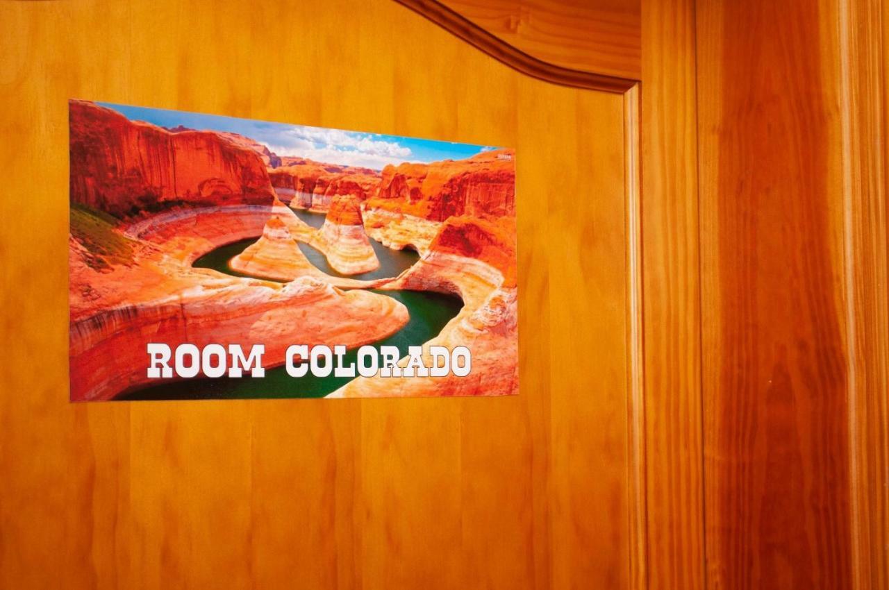 Double Room with Shared Bathroom,921893335:JPEG