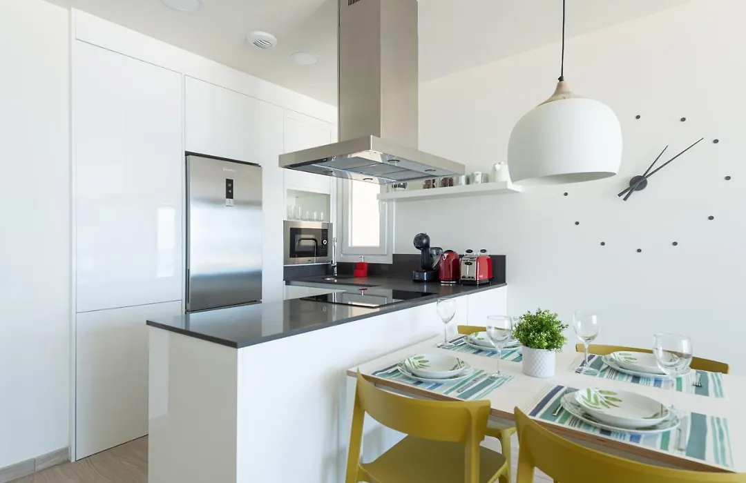 Elegant Living With Great Views Of Las Canteras Beach-1