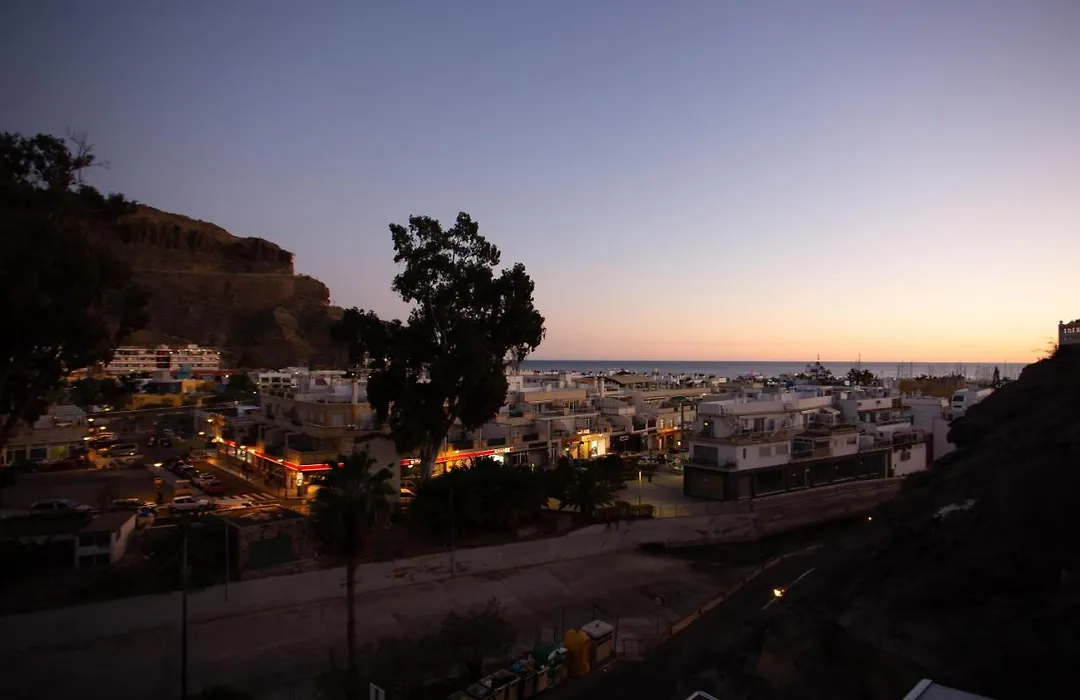 Puerto De Mogan - Luxe Apartment With Roof Terrace And Sea View-1