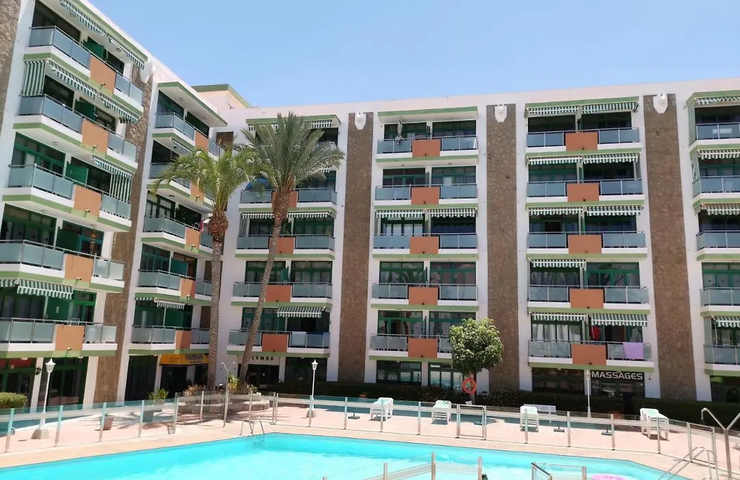 Beach Modern Apartment-1