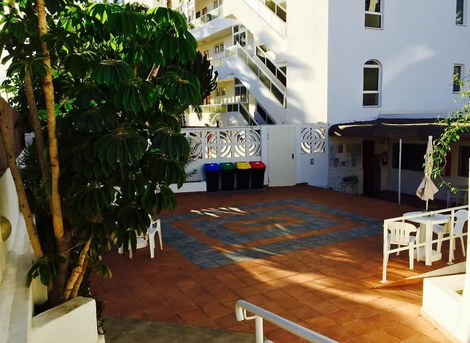 Apartamentos Calma-1