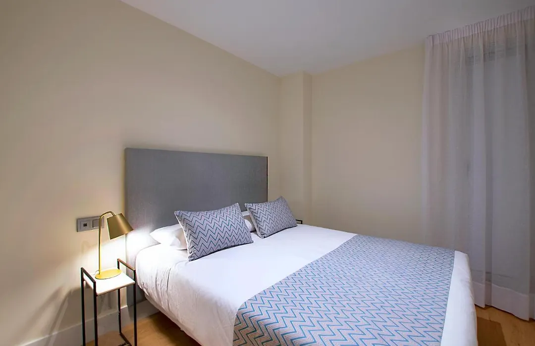 Apartamentos Las Canteras Stratus-1