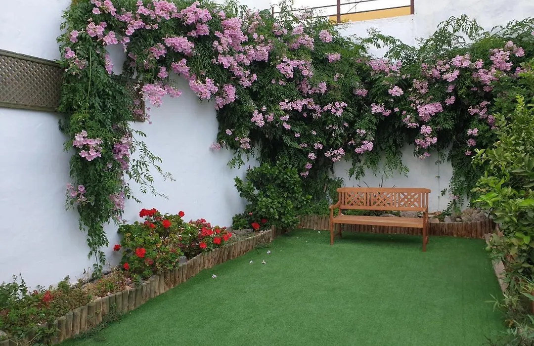 Lala'S House-1