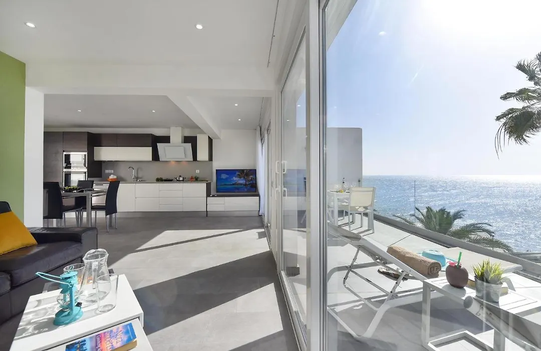 Apartment Nueva Suecia CR715 by VillaGranCanaria-1