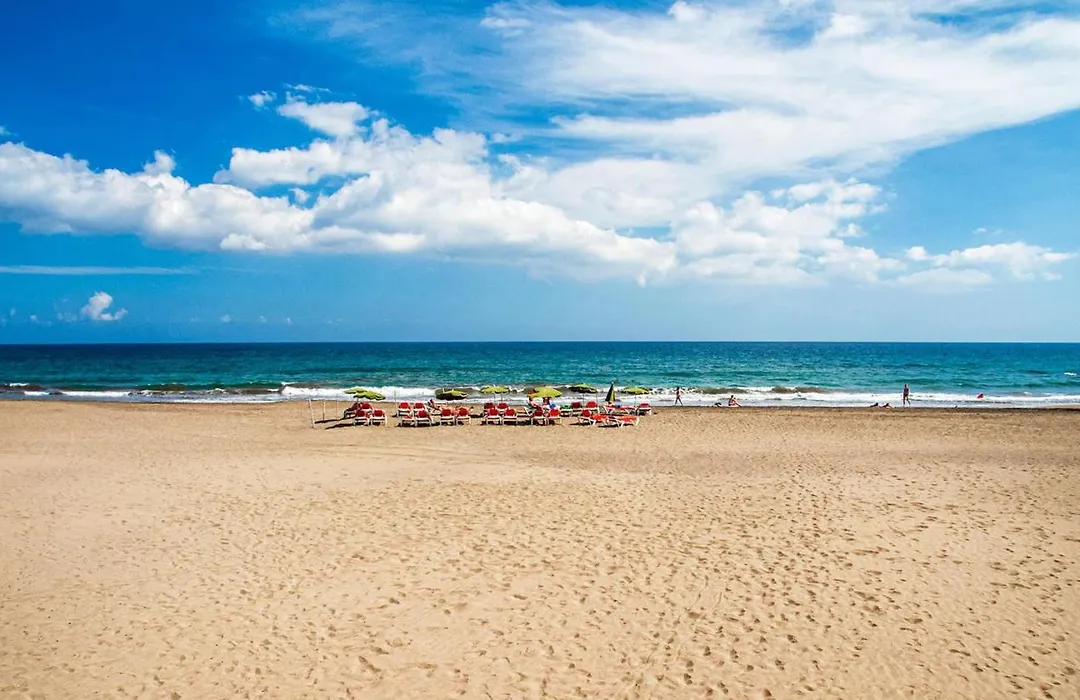 Gorgeous Apartment In San Bartolome De Tiraj-1