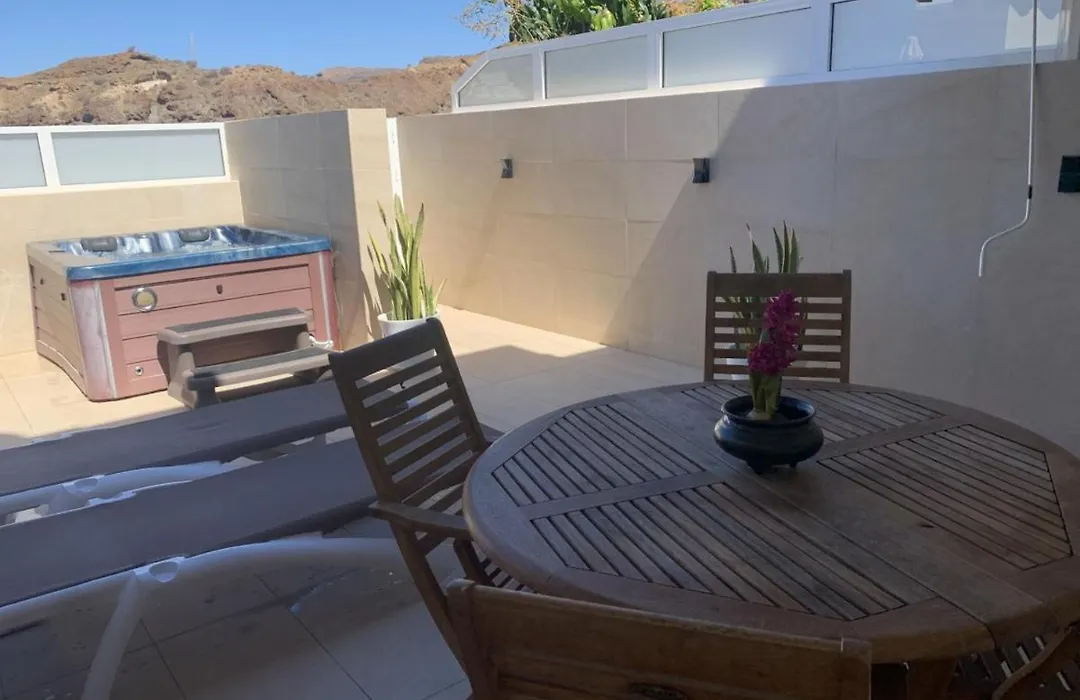 Bungalow El Valle In Puerto Rico With Jacuzzi-1