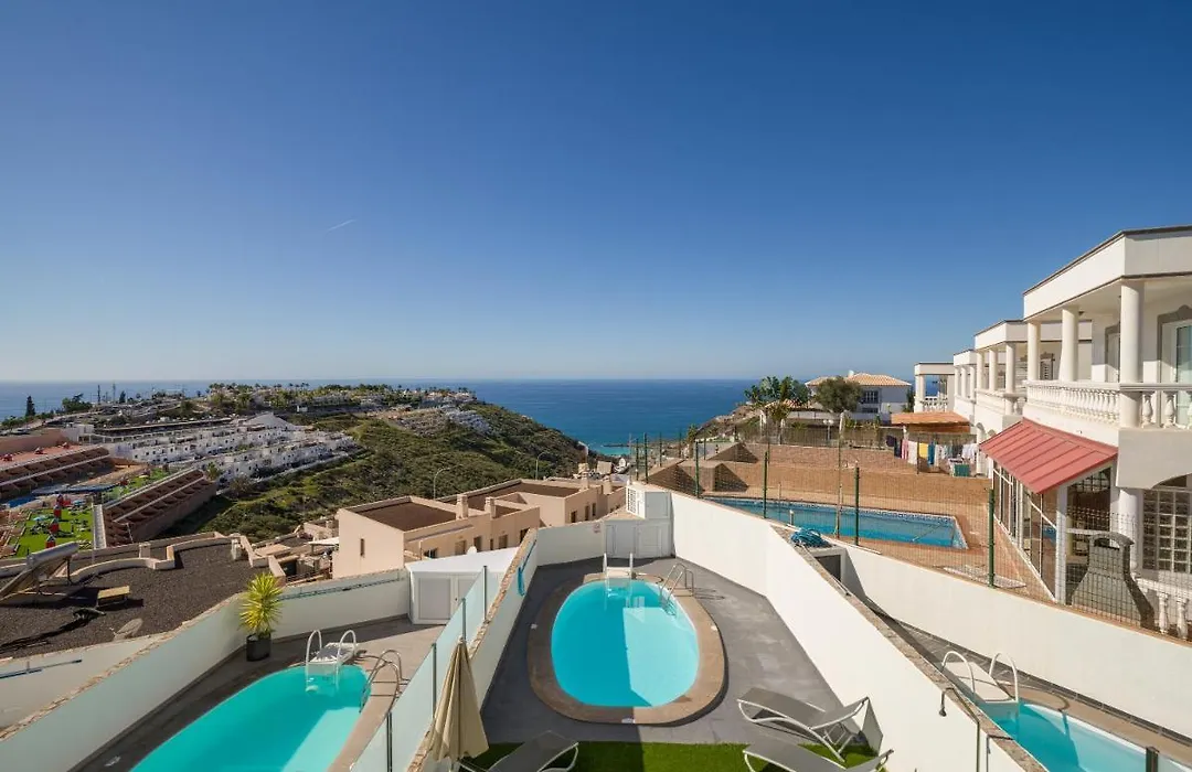 Mirador Del Mar Villas-1