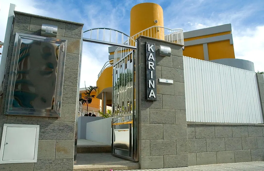 Apartamentos Karina-1