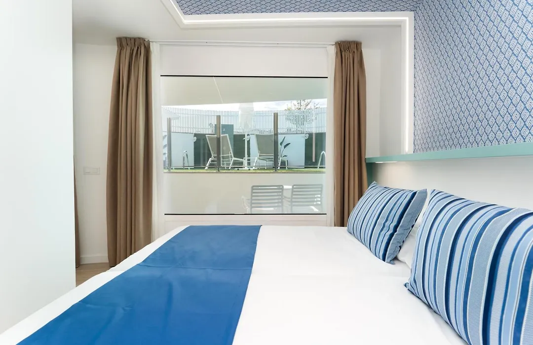 Alsol Los Caribes 2 - Adults Only-1