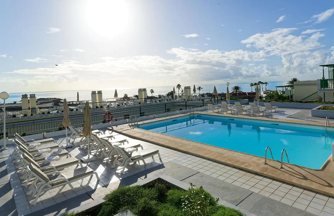 Salt Apartments Green Ocean-1