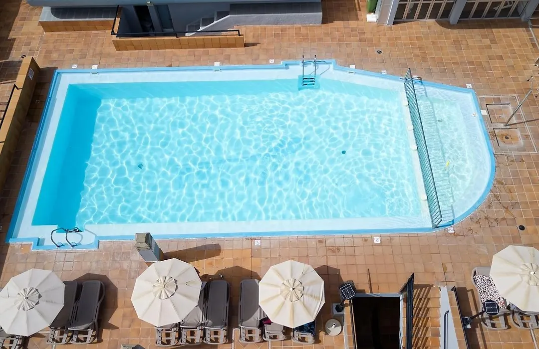 Ura Hotels Roslara-1