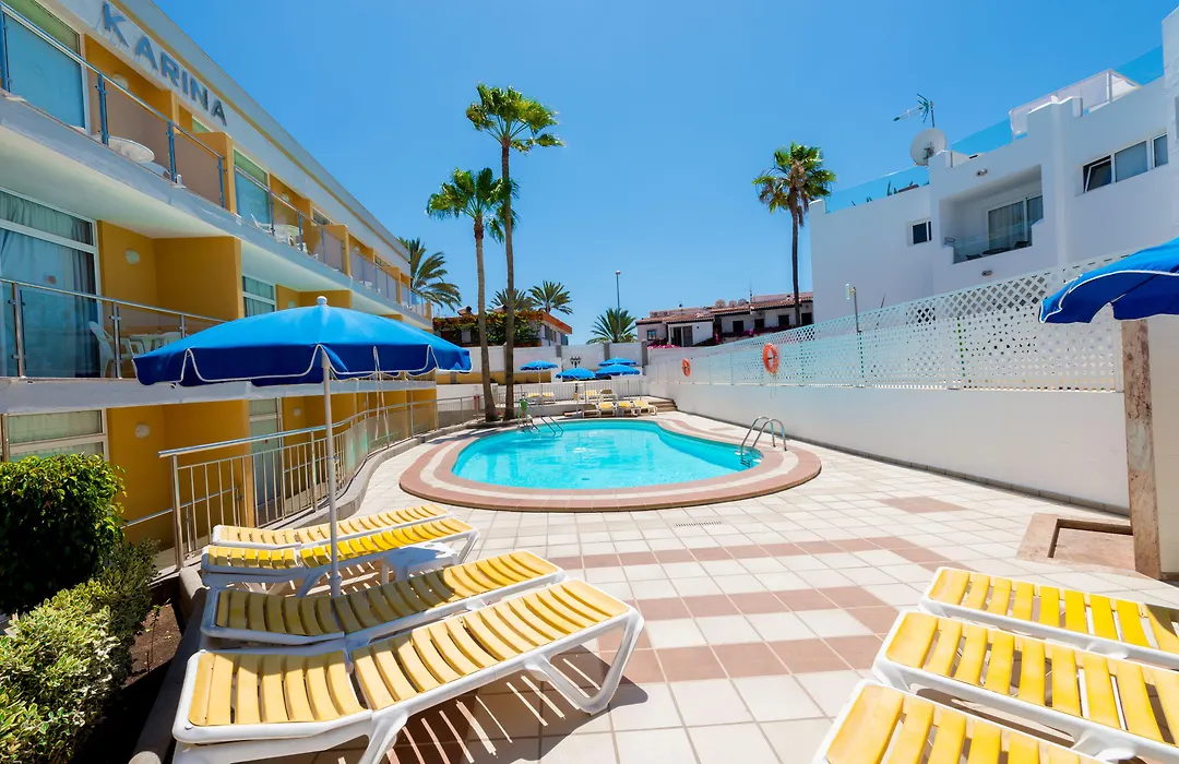 Apartamentos Karina-1
