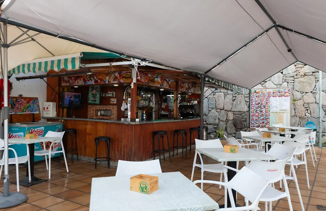 Apartamentos Montecarlo-1