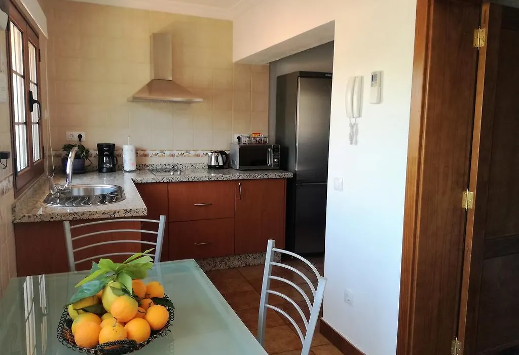 Vivienda Vacacional La Portada-1