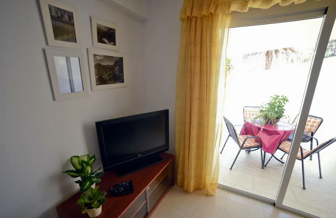 Casa Lola-1