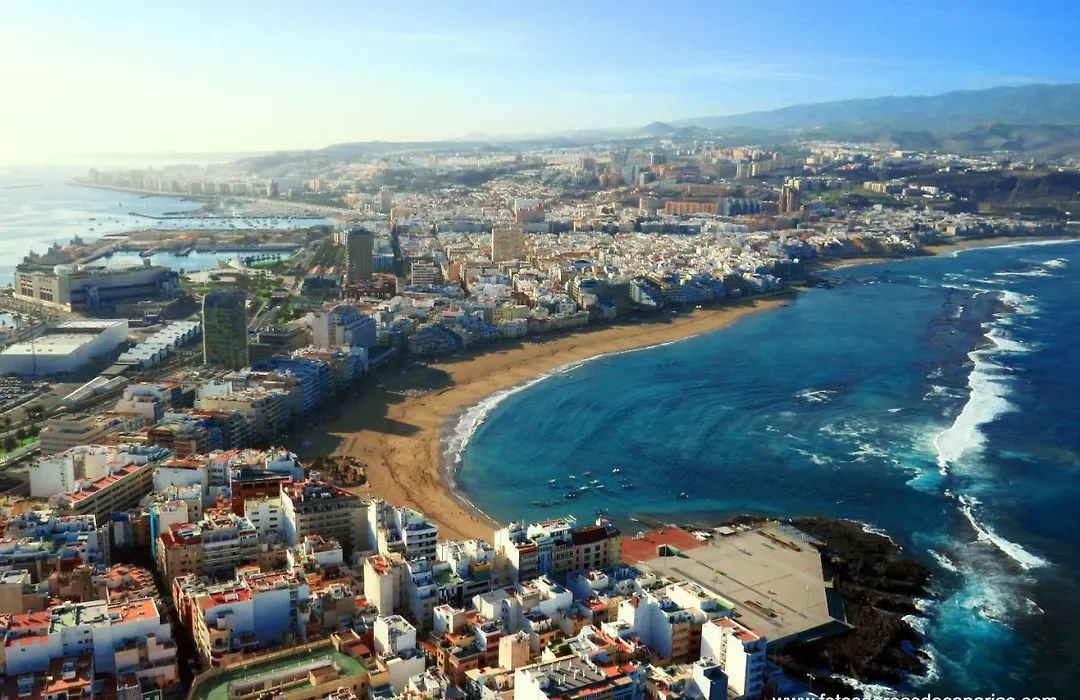 Las Canteras Seaview I By Canary365-1