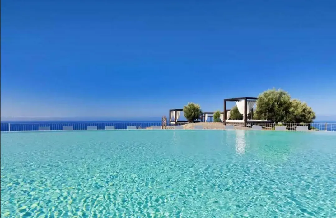 Beautiful Modern Villa In 5★ Golf Resort-1