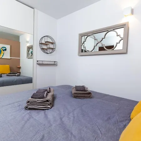 Yumbo Teror Two Bedroom Apartment-2