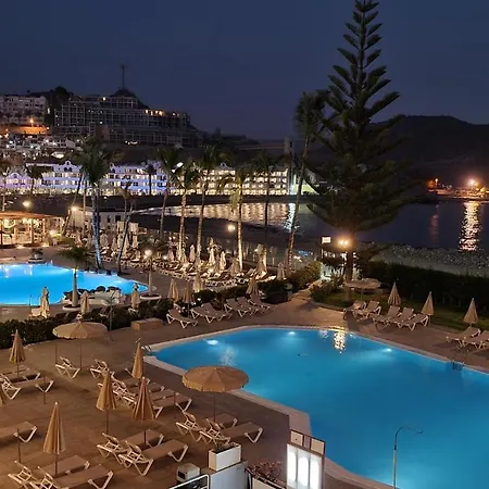 Ocean Front With Heated Pool-2