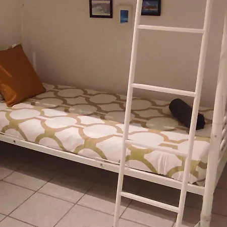 Little Surf House Hostel-3