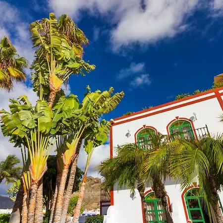Charming 1 Bedroom Apartment In Puerto De Mogn-3