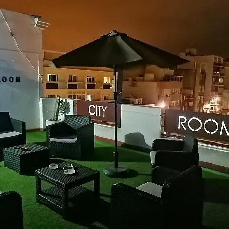 City Room Las Palmas-2