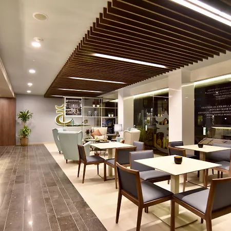 TC Hotel Doña Luisa-3